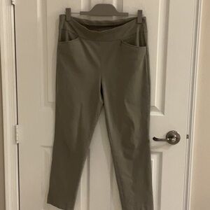 Khaki Chicos pants